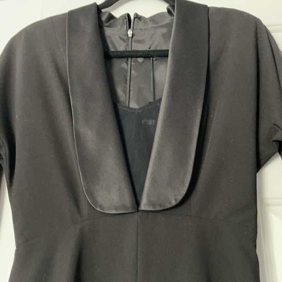 NWT Black Halo black sheath dress Neiman Marcus size 6 - Picture 3 of 11